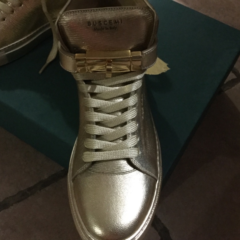 buscemi - Picture 5 of 7
